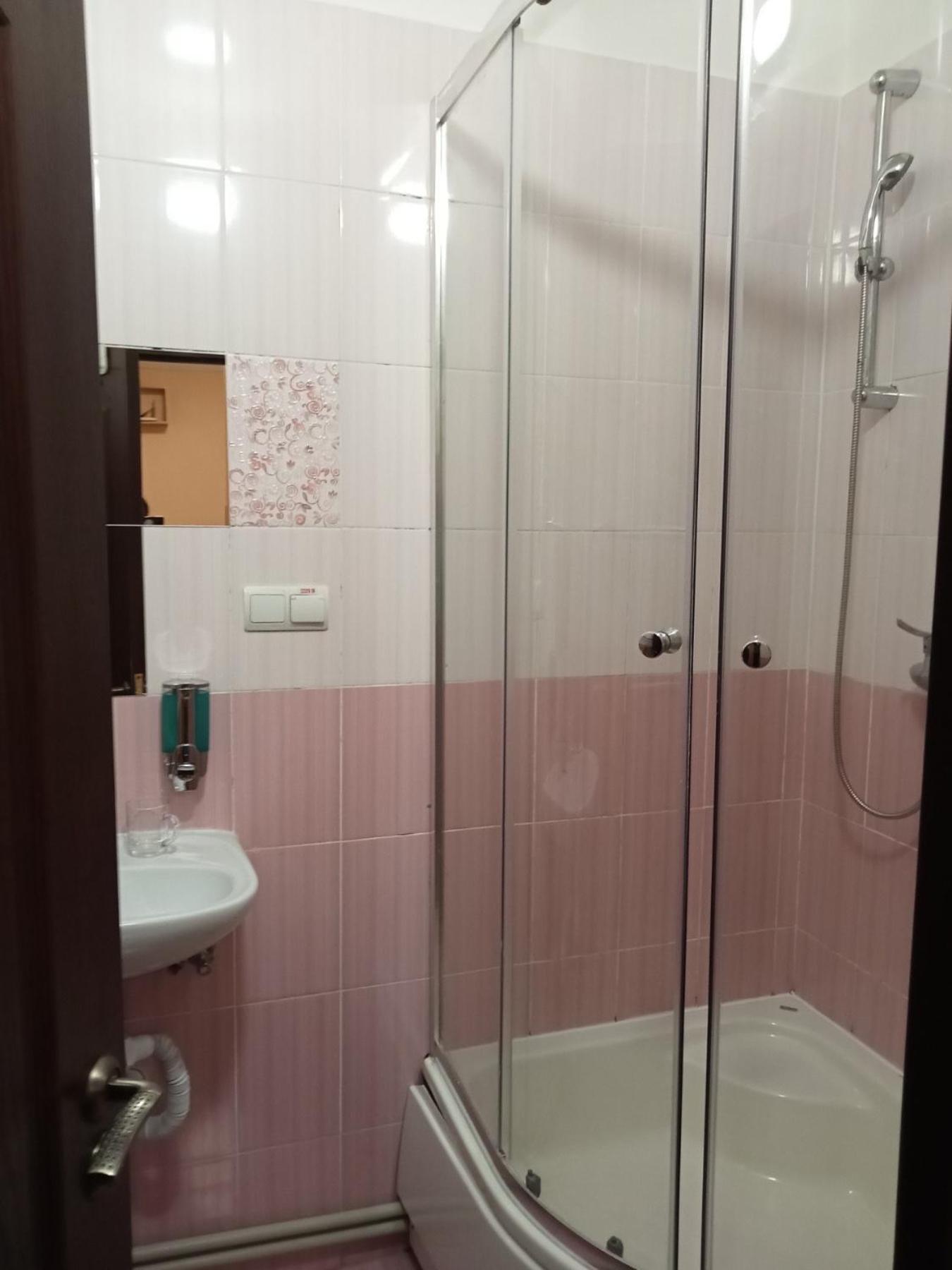 Hostel Iskra Lviv Extérieur photo
