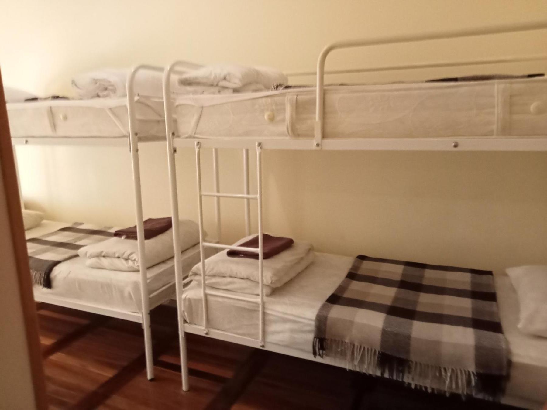 Hostel Iskra Lviv Extérieur photo